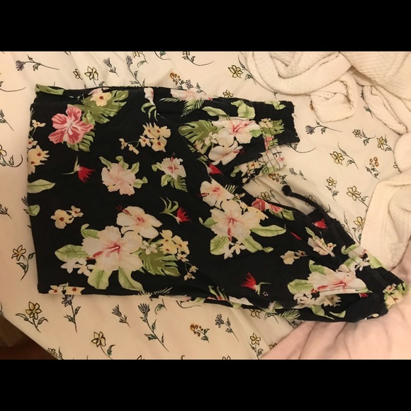 Hm used floral stretchy pants - Picture 1 of 4